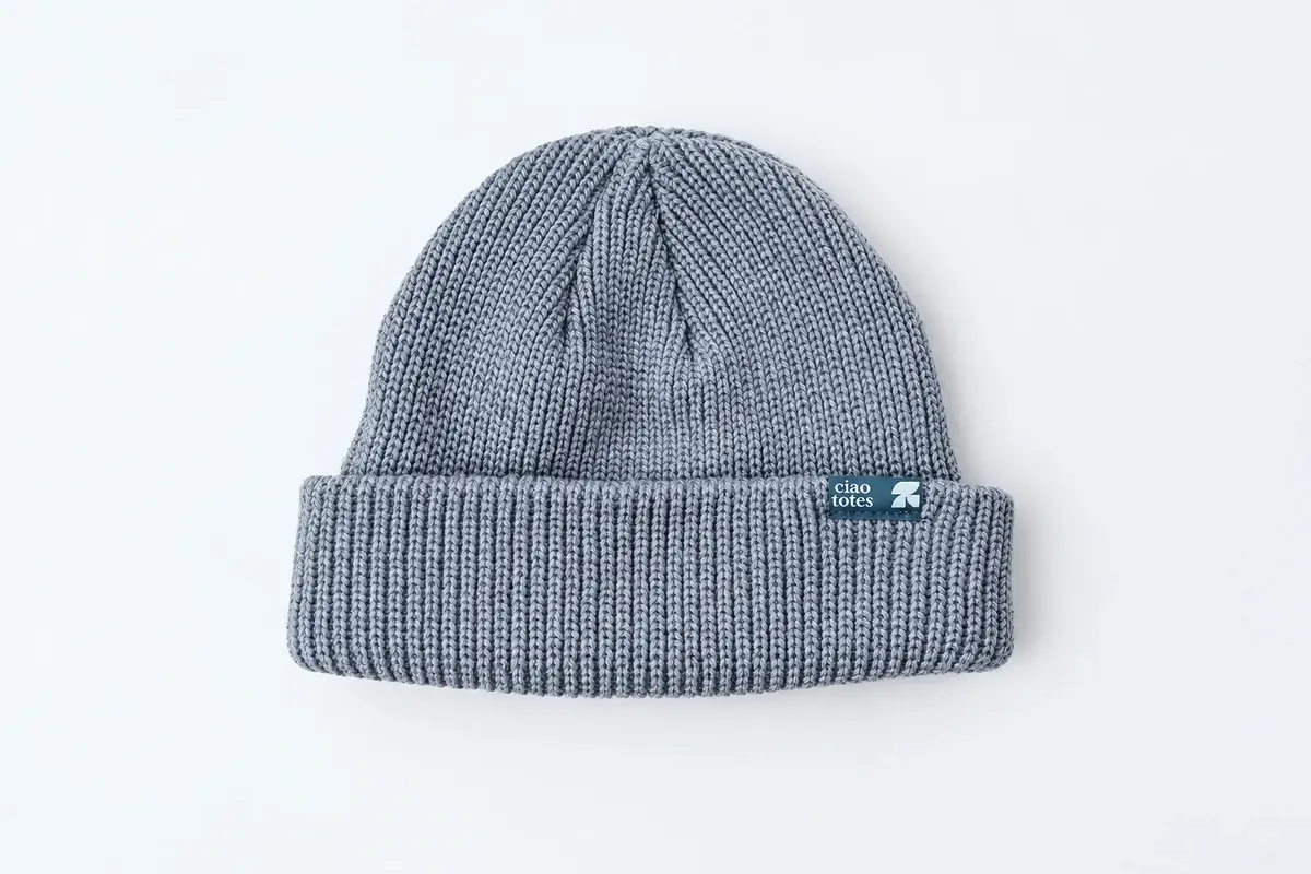 Blue gray rib-knit cuffed beanie with side label