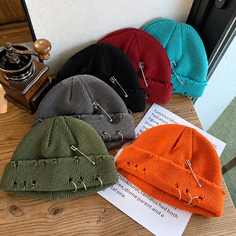 Short ribbed fisherman beanies in six colors with folded cuffs